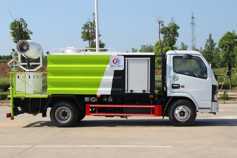蓝牌4.5吨抑尘车