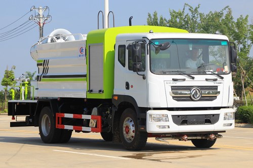 东风D9抑尘车|10吨30-80米雾炮