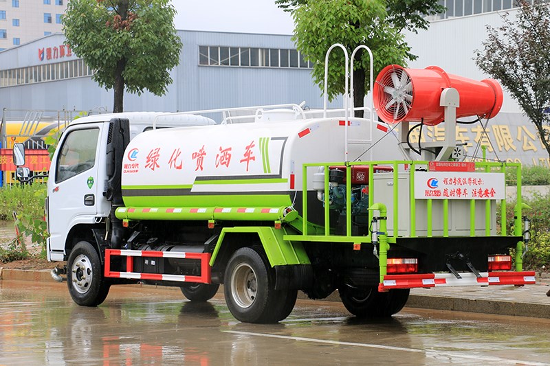 小福瑞卡5吨打药车|20-40米雾炮