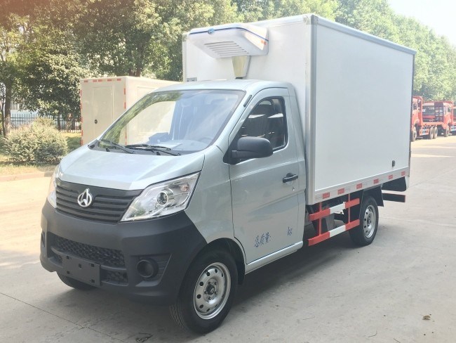 （厢长2.7米）长安冷藏车
