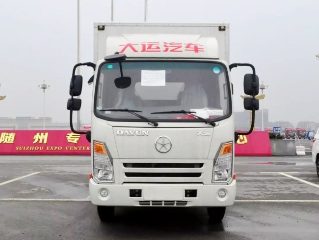 （厢长3.75米）大运一排半冷藏车