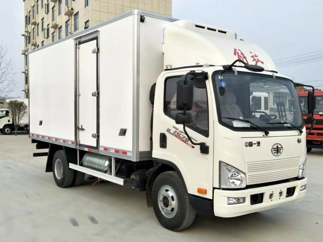 （厢长5.2米）解放J6F冷藏车