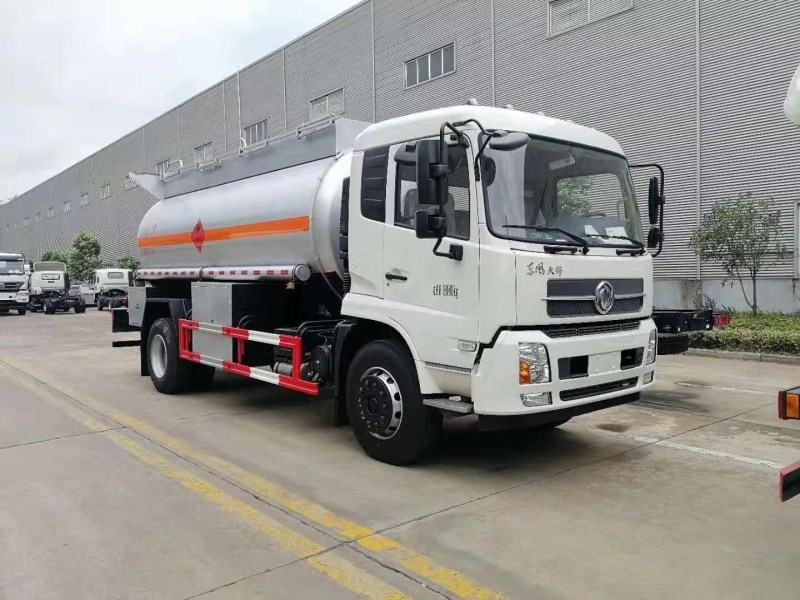 东风天锦单桥15方甲醇罐式运输车